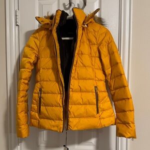 Zara Mustard Puffer Jacket with Fur Trim